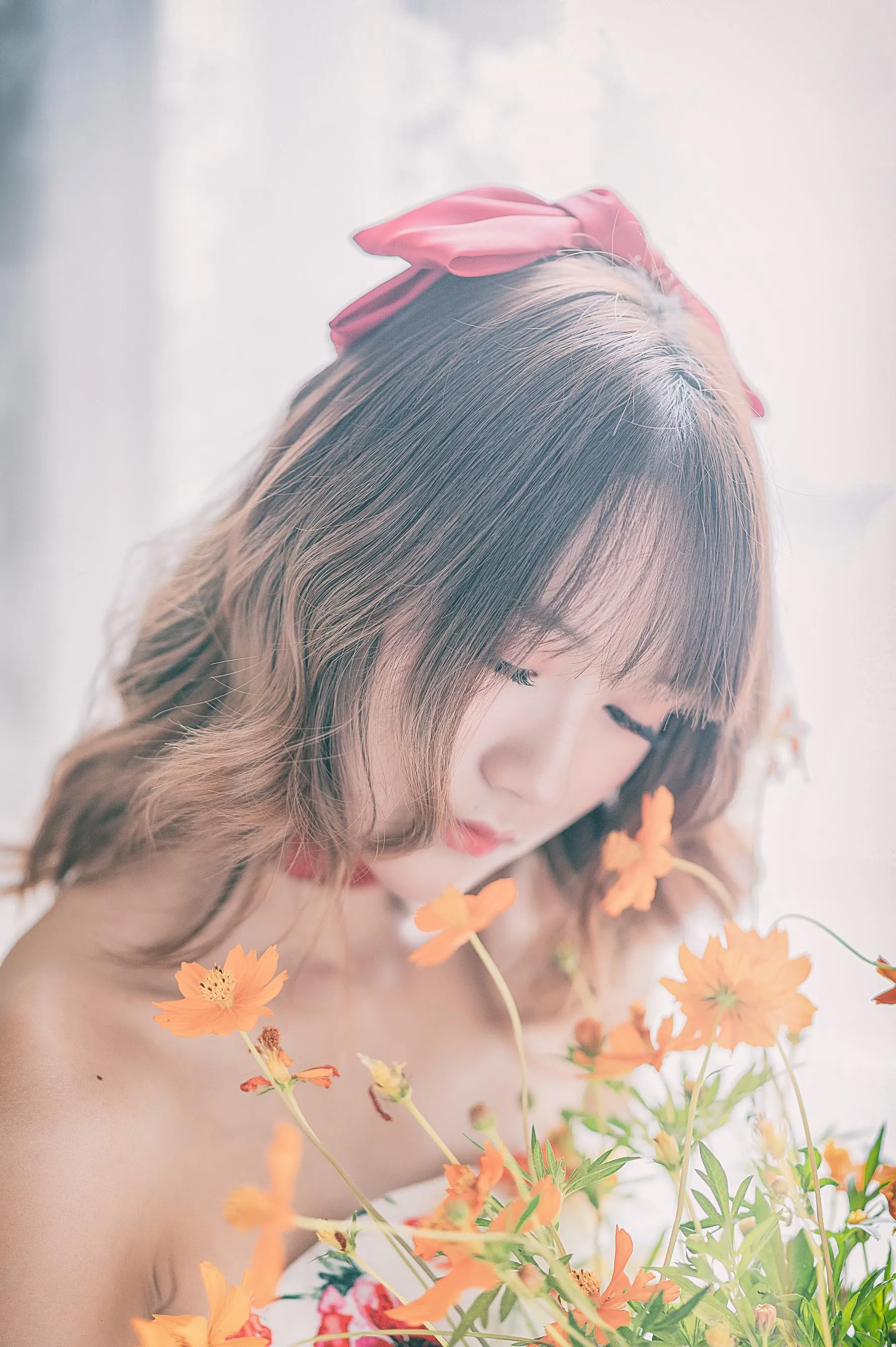 [艺图语] 2022.05.24 香奈儿 兔子Zzz不吃胡萝卜 [32P]插图1